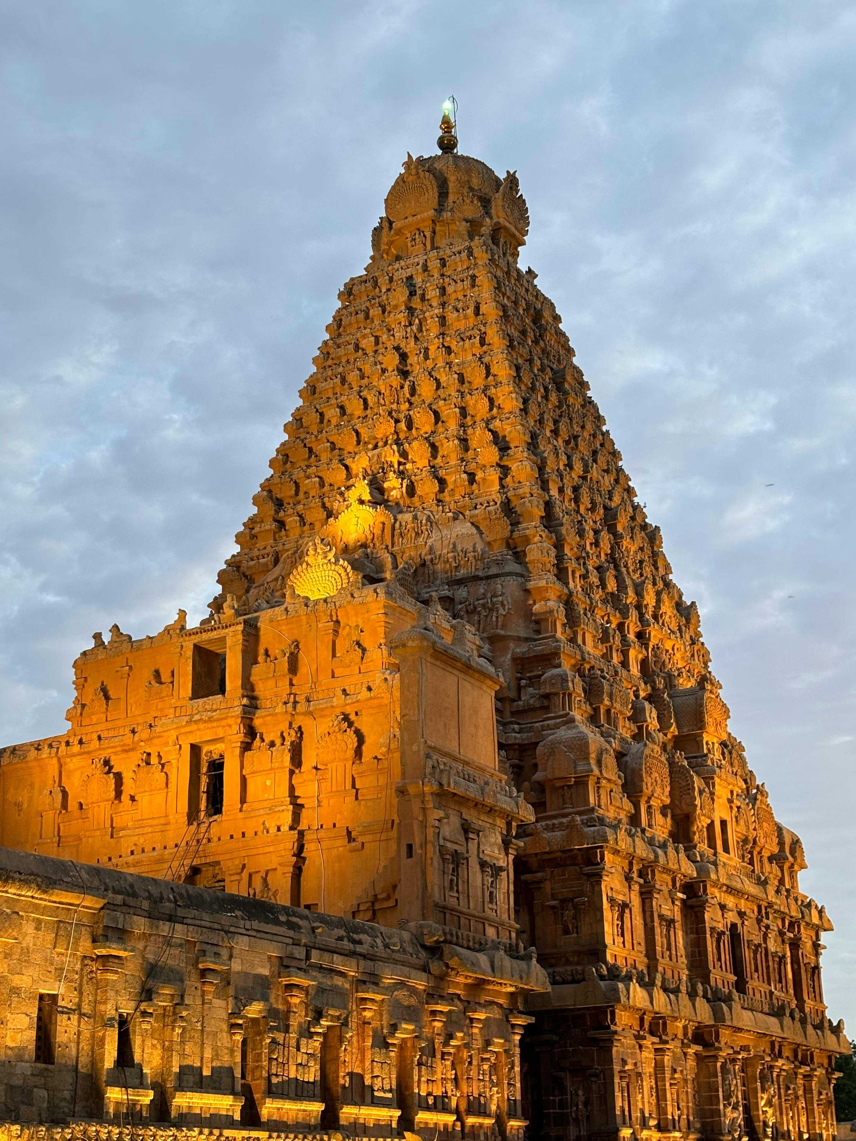 Akalāpura