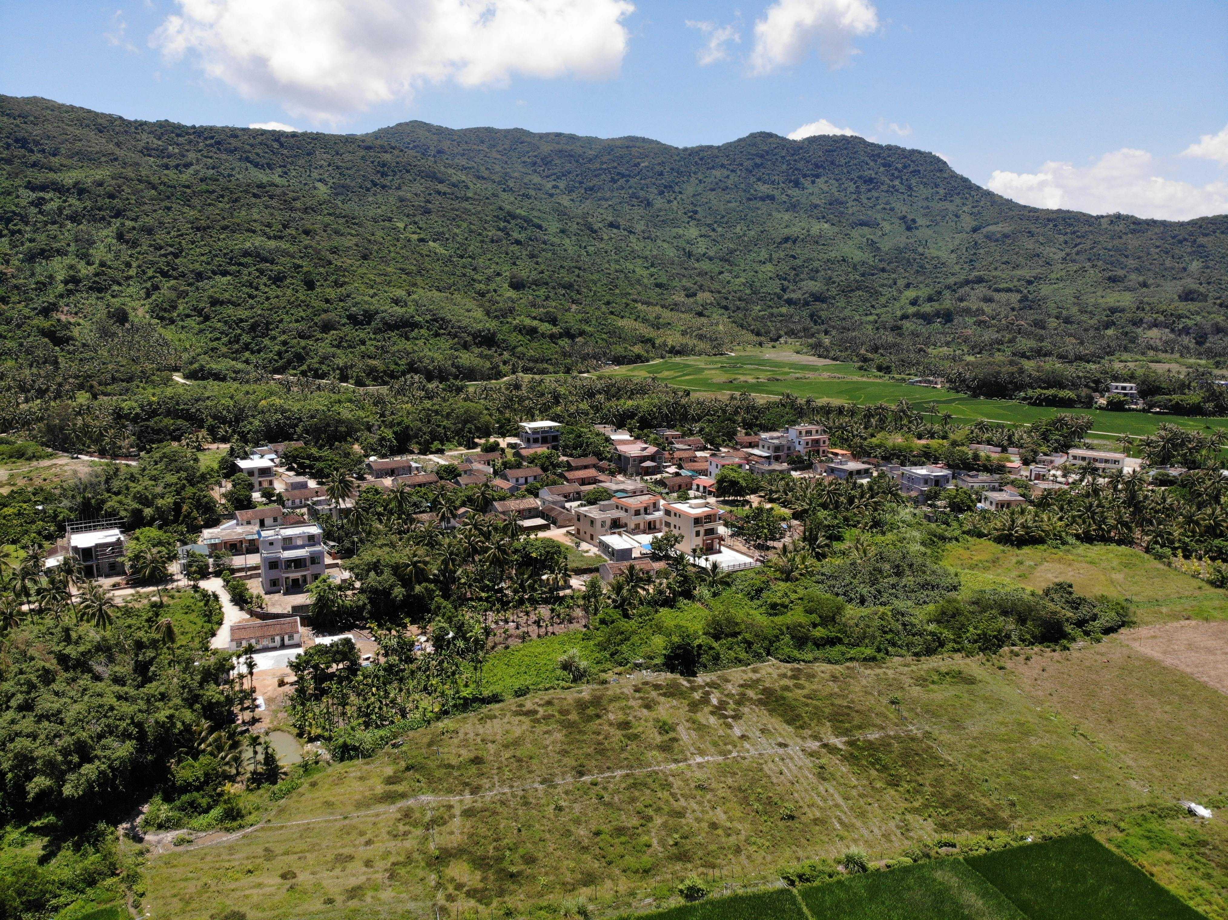 Hilltown